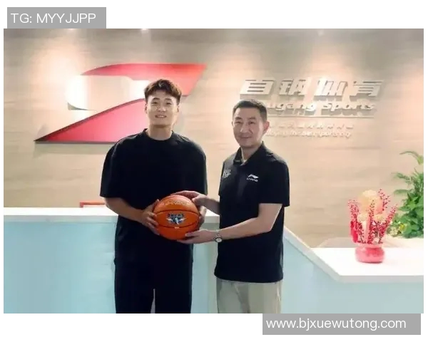 CBA北控对阵首钢精彩直播全程回顾与赛后分析尽在这里